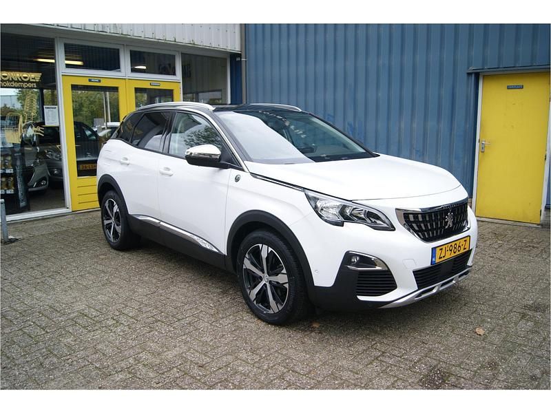 Wit Gebruikt 2019 Peugeot 3008 Crossway SUV | € 19.950 (Eerlijke prijs) - Afbeelding 1/4