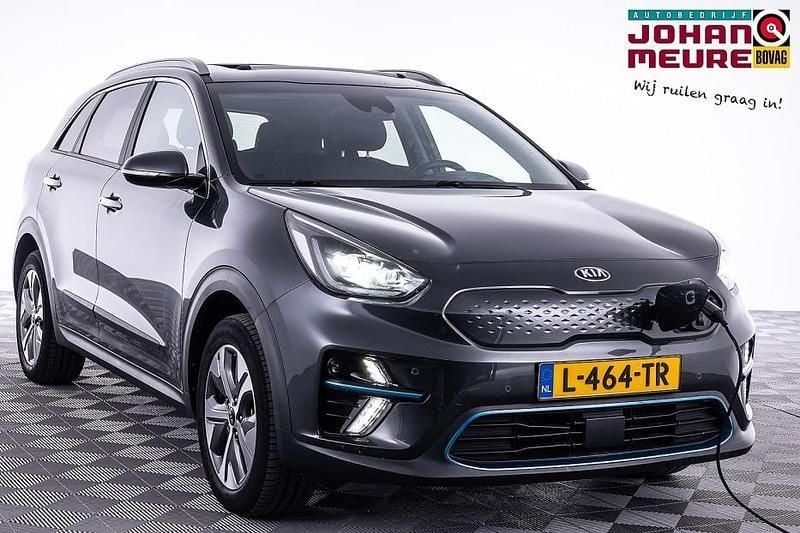 Grijs, metallic lak Gebruikt 2021 Kia e-Niro SUV | € 23.990 (Super prijs) - Afbeelding 1/4