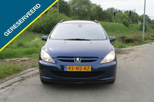 Blauw Gebruikt 2004 Peugeot 307 Stationwagen | € 1.349 - Afbeelding 1/4