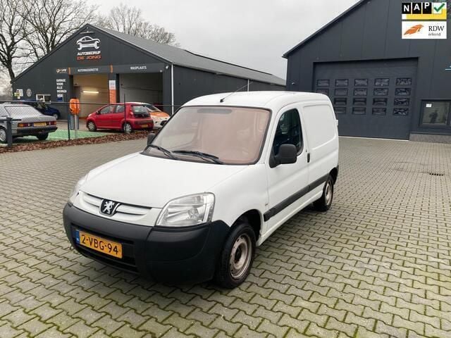 Wit Gebruikt 2009 Peugeot Partner MPV | € 3.199 (Eerlijke prijs) - Afbeelding 1/4