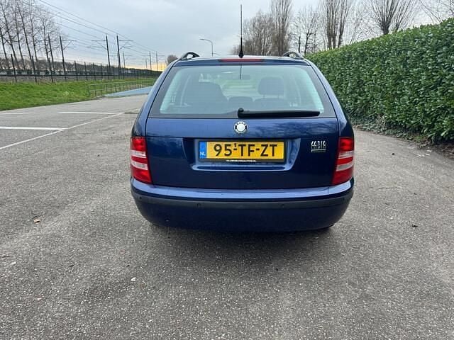 Occasion Skoda Fabia Elegance 75 PK (55 kW) 2006 Blauw Stationwagen