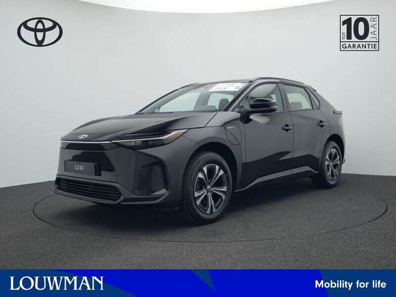 Zwart Nieuw 2025 Toyota bZ4X Active SUV | € 39.980 (Eerlijke prijs) - Afbeelding 1/3