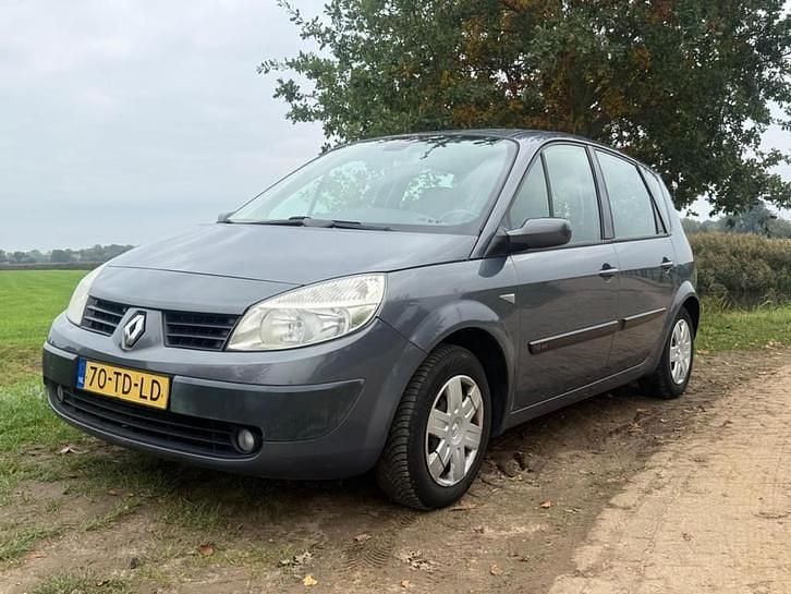 Occasion Renault Scénic II Dynamique 112 PK (82 kW) 2006 MPV