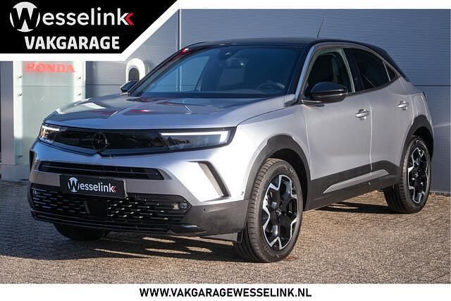 Grijs, metallic lak Gebruikt 2024 Opel Mokka Ultimate SUV | € 26.900 (Eerlijke prijs) - Afbeelding 1/4