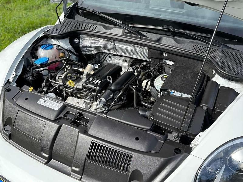 Occasion VW Beetle Cabriolet Cup 105 PK (77 kW) 2015 Wit Cabriolet