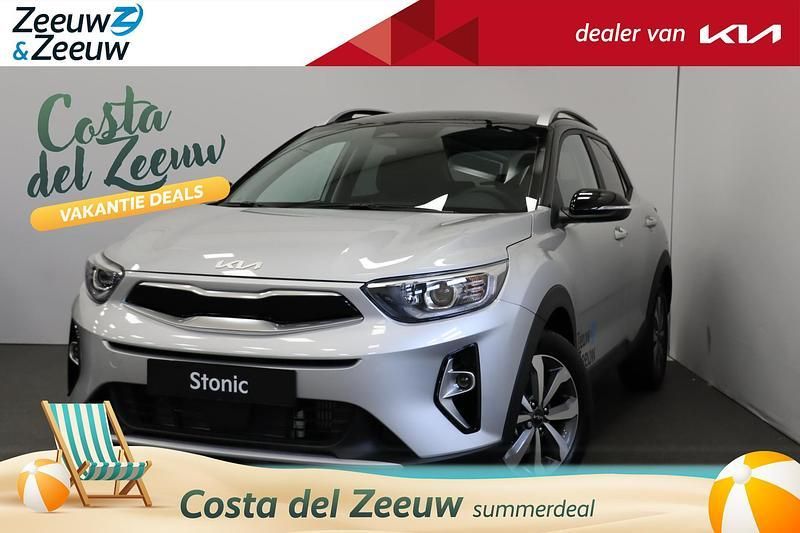, metallic lak Gebruikt 2022 Kia Stonic SUV | € 27.840 - Afbeelding 1/4
