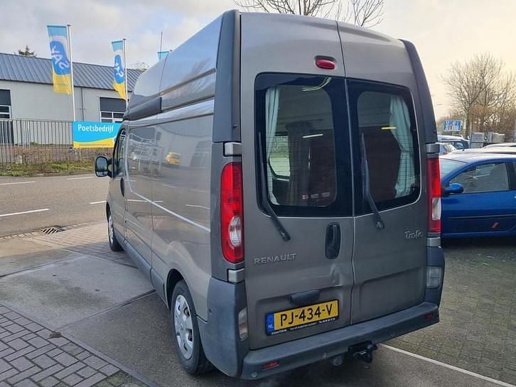 Occasion Renault Trafic 114 PK (83 kW) 2008 MPV
