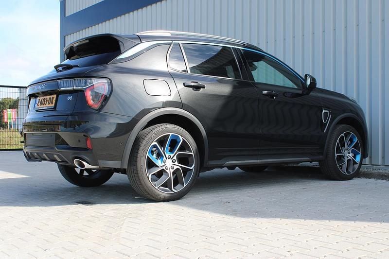 Occasion Lynk & Co 01 261 PK (191 kW) 2024 Zwart SUV