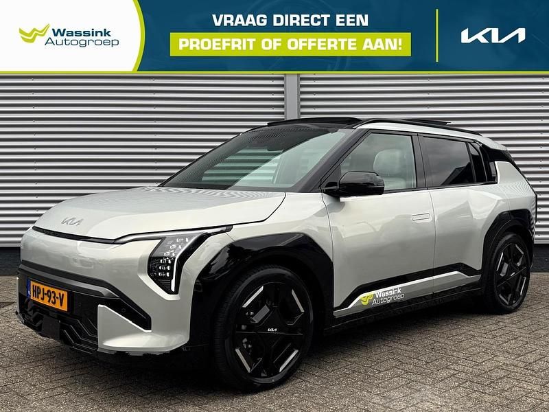 Grijs Gebruikt 2025 Kia EV3 2 SUV | € 46.440 - Afbeelding 1/4