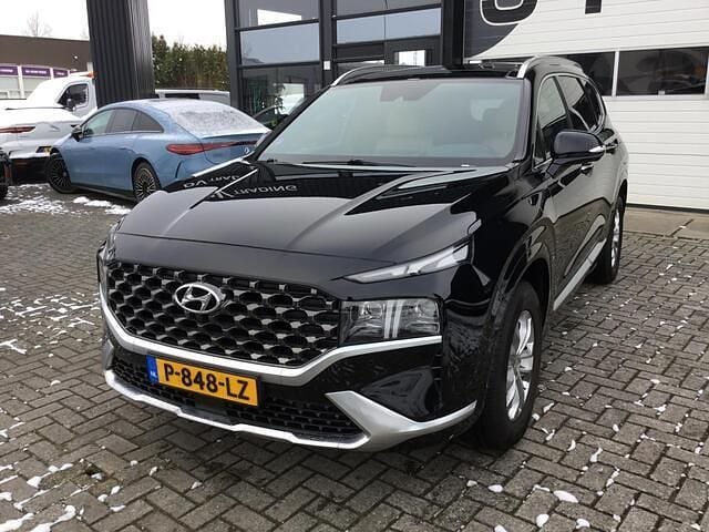 Zwart Occasion 2022 Hyundai Santa Fe Premium SUV | € 26.850 (Eerlijke prijs) - Afbeelding 1/4