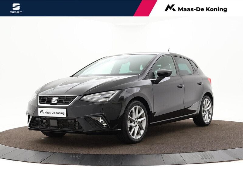 Zwart Gebruikt 2023 Seat Ibiza Sport Hatchback | € 23.440 (Eerlijke prijs) - Afbeelding 1/3