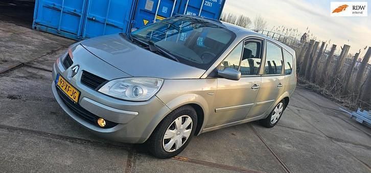 Gebruikt 2007 Renault Grand Scénic II Business MPV | € 777 (Eerlijke prijs) - Afbeelding 1/4