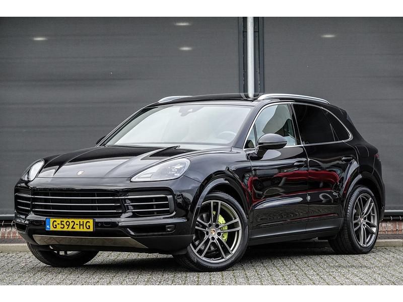 Zwart Gebruikt 2019 Porsche Cayenne Sport SUV | € 64.950 (Super prijs) - Afbeelding 1/4