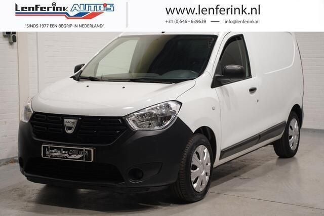 Ijswit 369 Gebruikt 2017 Dacia Dokker Ambiance Van | € 6.950 (Eerlijke prijs) - Afbeelding 1/4