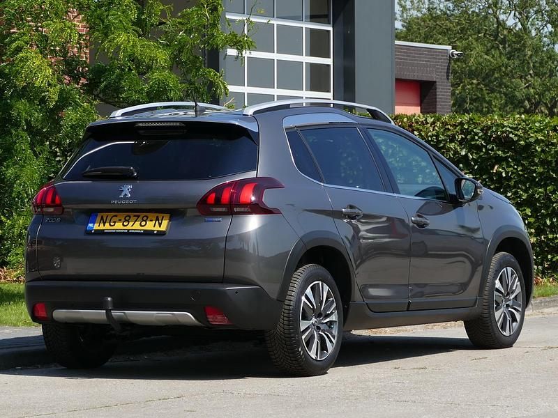 Occasion Peugeot 2008 Allure 112 PK (82 kW) 2017 Grijs SUV
