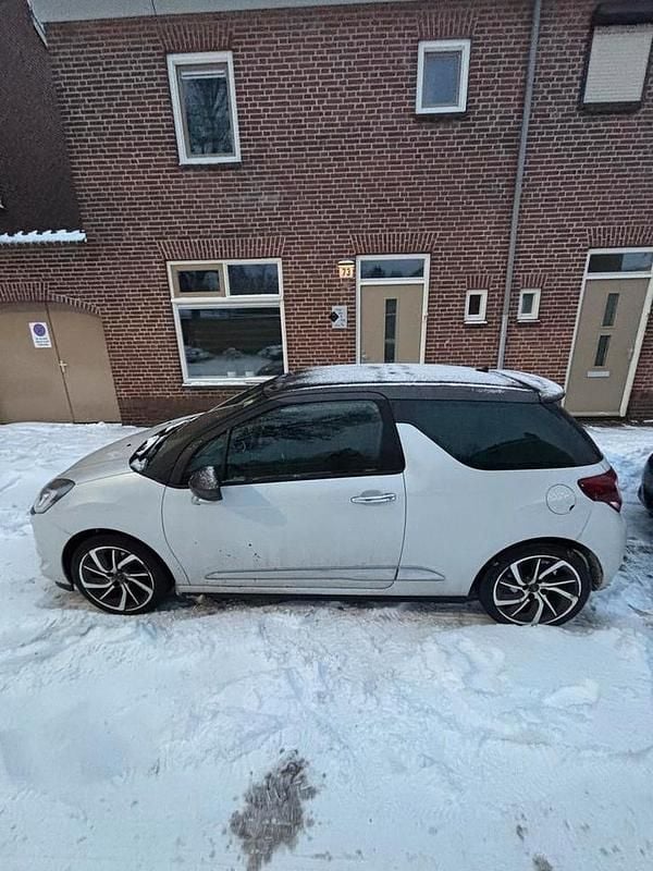 Gebruikt 2016 DS Automobiles DS3 | € 5.000 (Goede deal) - Afbeelding 1/4