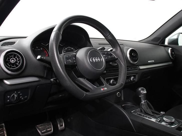 Occasion Audi A3 S-Line 131 PK (96 kW) 2019 Sedan