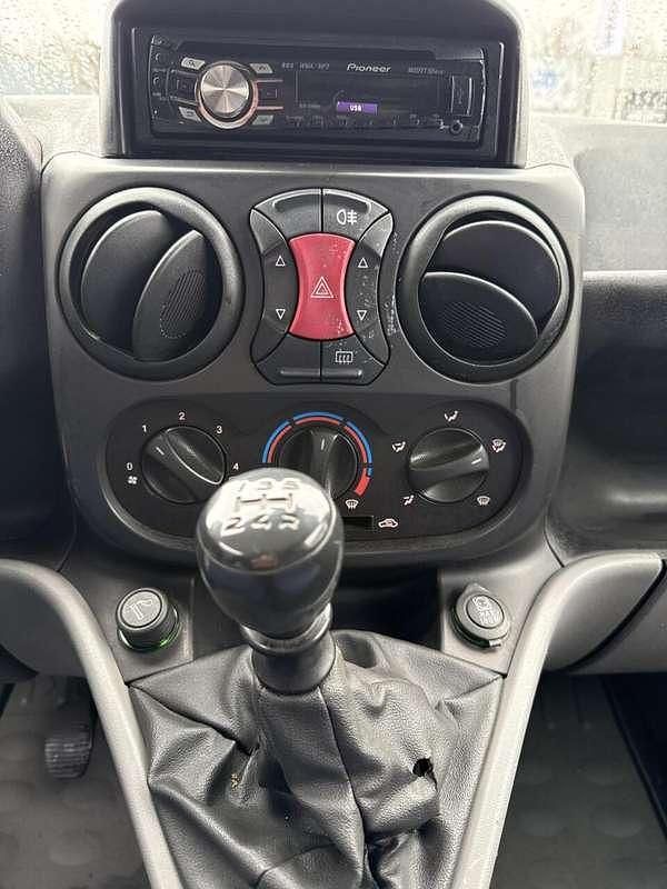 Occasion Fiat Doblò Comfort 77 PK (56 kW) 2008 Wit MPV