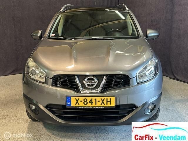 Grijs Gebruikt 2012 Nissan Qashqai +2 SUV | € 11.850 (Eerlijke prijs) - Afbeelding 1/4