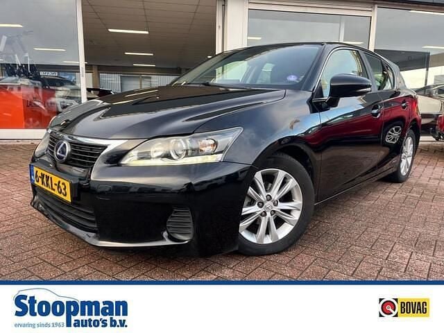 Zwart Gebruikt 2013 Lexus CT200h Business Edition Hatchback | € 10.950 (Iets duurder) - Afbeelding 1/4