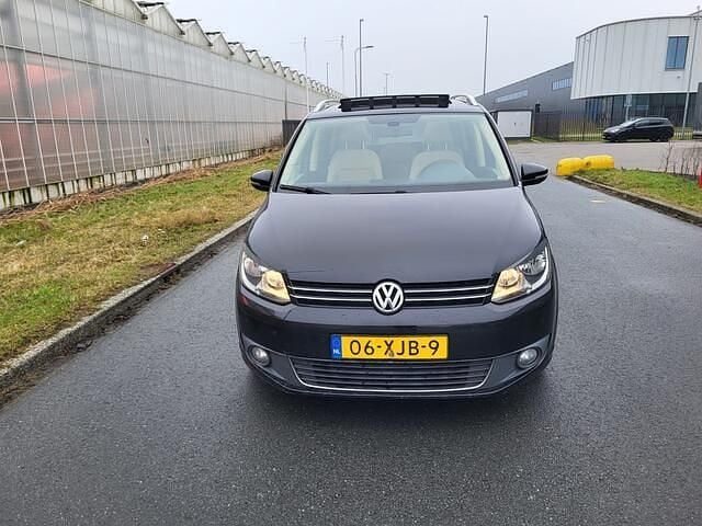 Occasion VW Touran Highline 140 PK (102 kW) 2012 Zwart MPV