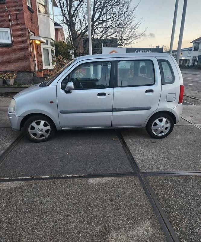 Gebruikt 2002 Opel Agila Hatchback | € 500 (Super prijs) - Afbeelding 1/4