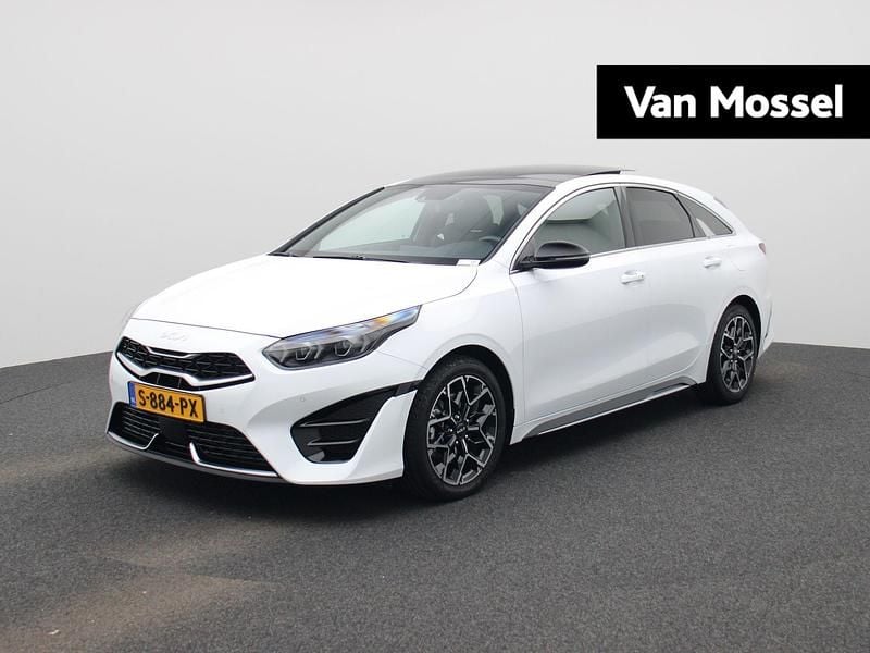 Wit Gebruikt 2023 Kia ProCeed Hatchback | € 24.900 (Super prijs) - Afbeelding 1/4