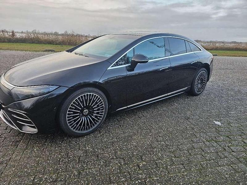 Zwart Occasion 2023 Mercedes EQS580 Hatchback | € 72.800 - Afbeelding 1/4