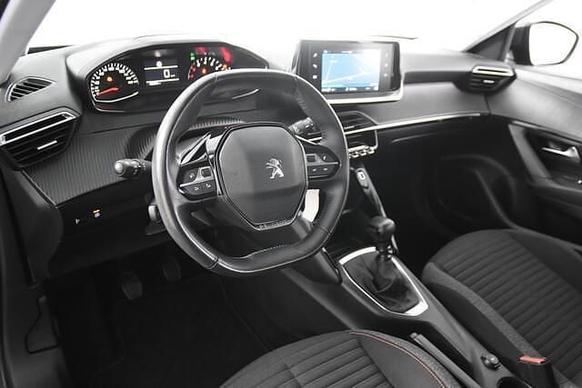 Grijs Occasion 2020 Peugeot 2008 Active SUV | € 14.700 (Eerlijke prijs) - Afbeelding 1/4