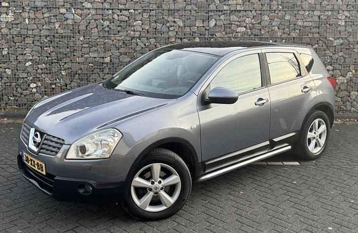 Blauw (metallic) Gebruikt 2007 Nissan Qashqai SUV | € 4.945 (Goede deal) - Afbeelding 1/4