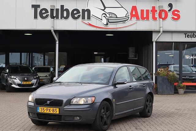 Grijs Gebruikt 2005 Volvo V50 Momentum Stationwagen | € 2.495 (Goede deal) - Afbeelding 1/4