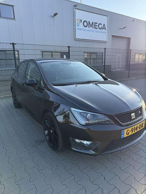 Zwart Occasion 2013 Seat Ibiza FR MPV | € 3.950 (Eerlijke prijs) - Afbeelding 1/4