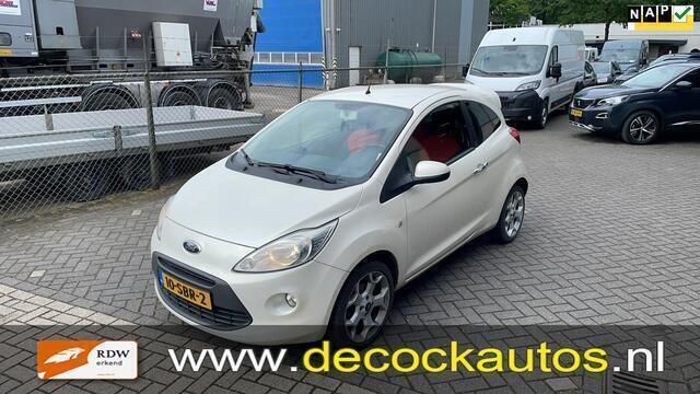 Wit Gebruikt 2011 Ford Ka Titanium X Hatchback | € 3.250 (Eerlijke prijs) - Afbeelding 1/4