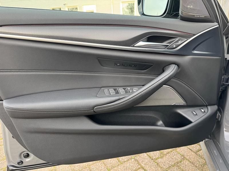 Occasion BMW 545 Executive 395 PK (290 kW) 2021 Grijs Sedan