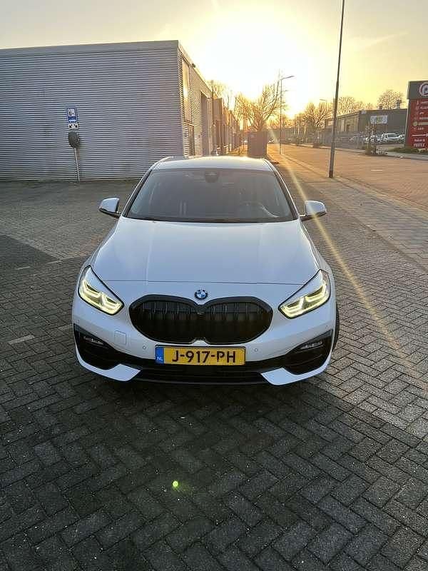 Occasion BMW 118 Sport Line 140 PK (102 kW) 2020 Hatchback
