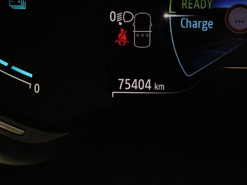 Occasion Renault Captur Zen 146 PK (107 kW) 2022 Zilver metallic SUV