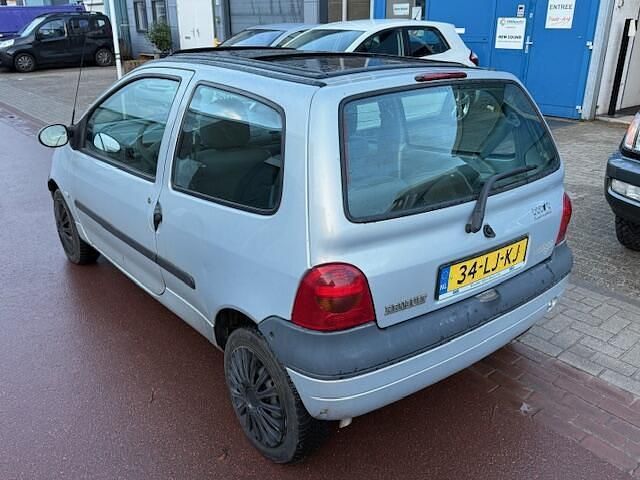 Occasion Renault Twingo 58 PK (42 kW) 2003 Grijs (metallic) Hatchback