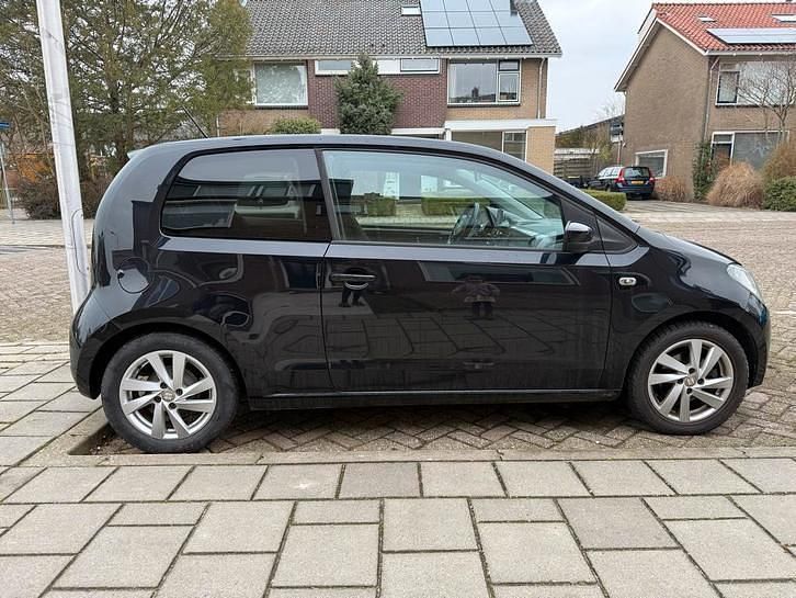 Occasion 2012 Seat Mii Hatchback | € 4.450 (Goede deal) - Afbeelding 1/4
