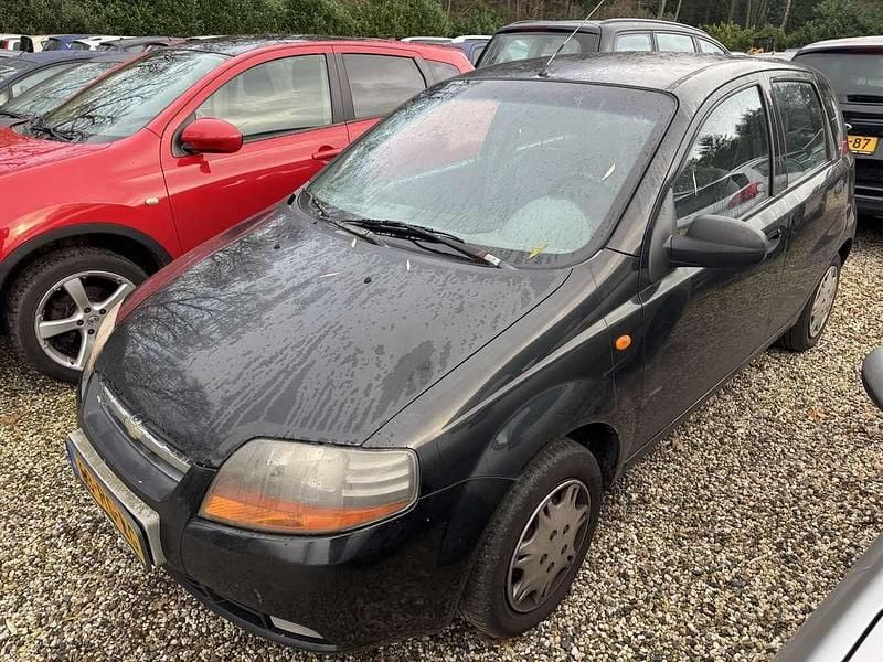 Zwart Gebruikt 2005 Chevrolet Kalos Hatchback | € 500 (Goede deal) - Afbeelding 1/4