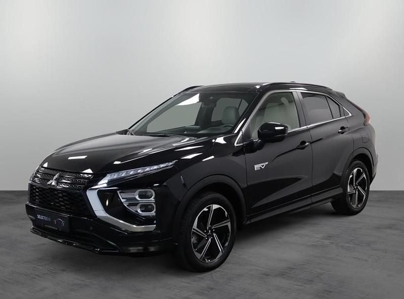 Zwart Gebruikt 2022 Mitsubishi Eclipse Instyle SUV | € 27.294 (Goede deal) - Afbeelding 1/4