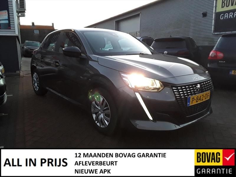 Grijs Gebruikt 2022 Peugeot 208 Active Hatchback | € 12.450 (Goede deal) - Afbeelding 1/4
