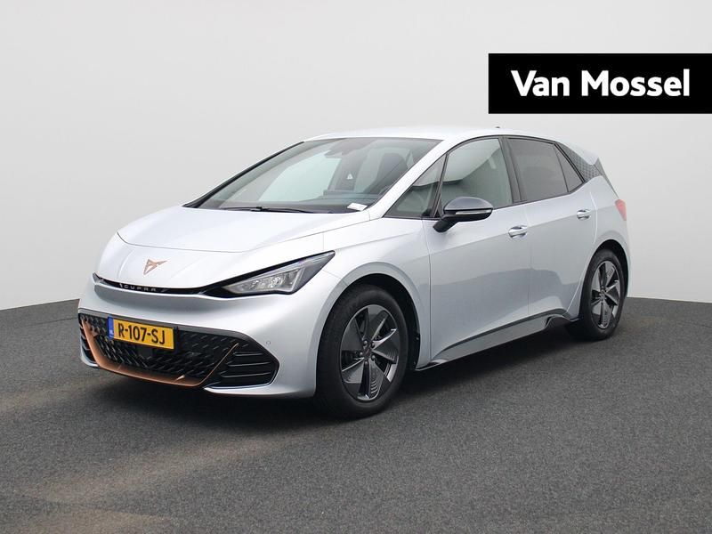 Grijs Occasion 2022 Cupra Born Hatchback | € 21.900 (Eerlijke prijs) - Afbeelding 1/4