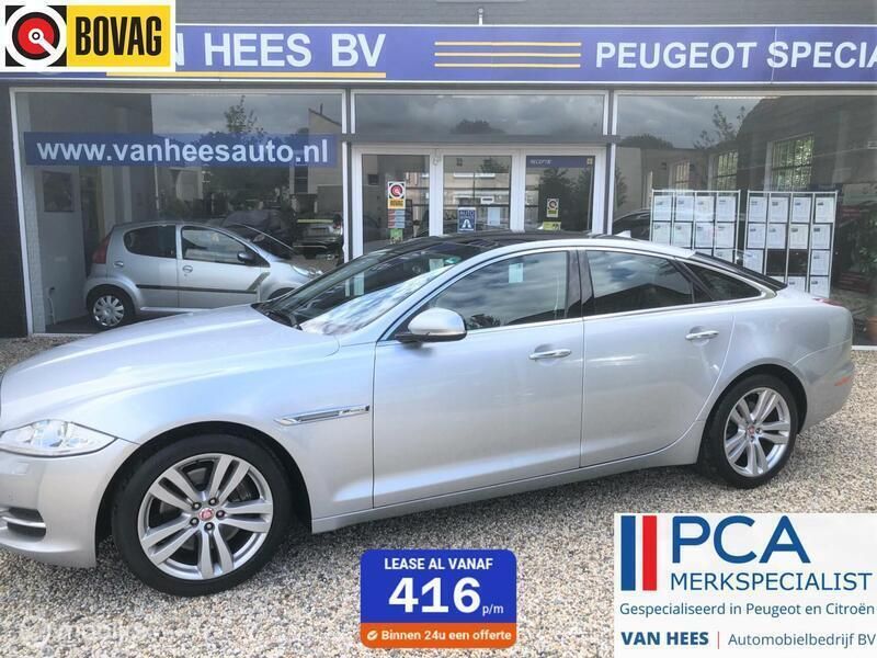 Grijs Gebruikt 2014 Jaguar XJ Portfolio Sedan | € 26.945 - Afbeelding 1/4