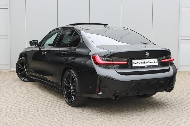 Occasion BMW 318 M Performance 156 PK (114 kW) 2024 Zwart, metallic lak Sedan
