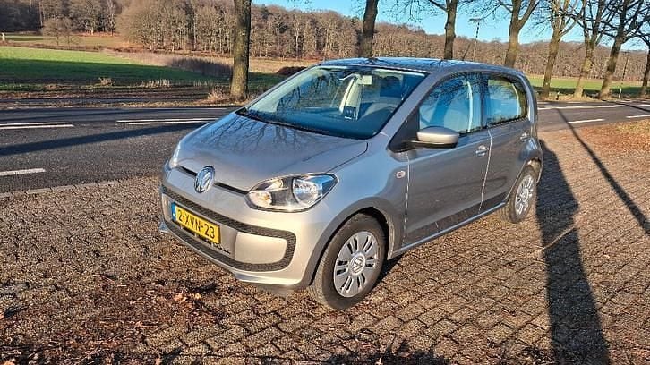 Gebruikt 2014 VW up! move up! Hatchback | € 8.150 (Goede deal) - Afbeelding 1/4