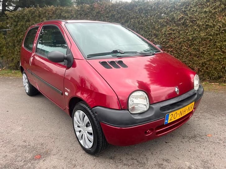 Occasion Renault Twingo Authentique 59 PK (43 kW) 2003 Rood (metallic) Hatchback