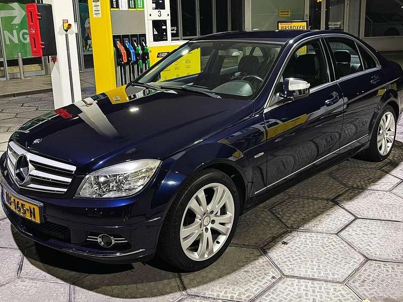 Blauw Occasion 2008 Mercedes C280 Avantgarde Sedan | € 11.950 (Iets duurder) - Afbeelding 1/4