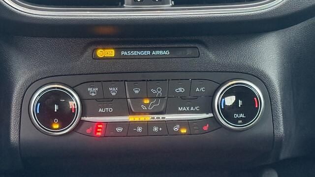 Occasion Ford Kuga Titanium 225 PK (165 kW) 2022 Wit (metallic) SUV