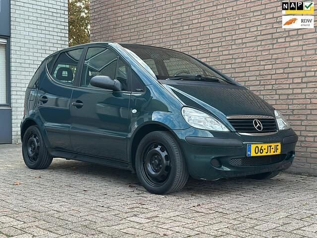 Groen Gebruikt 2002 Mercedes A140 Elegance MPV | € 1.999 (Eerlijke prijs) - Afbeelding 1/4