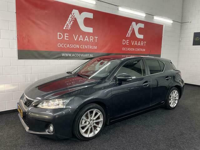 Grijs Gebruikt 2011 Lexus CT200h Business Edition Hatchback | € 10.250 (Duur) - Afbeelding 1/4